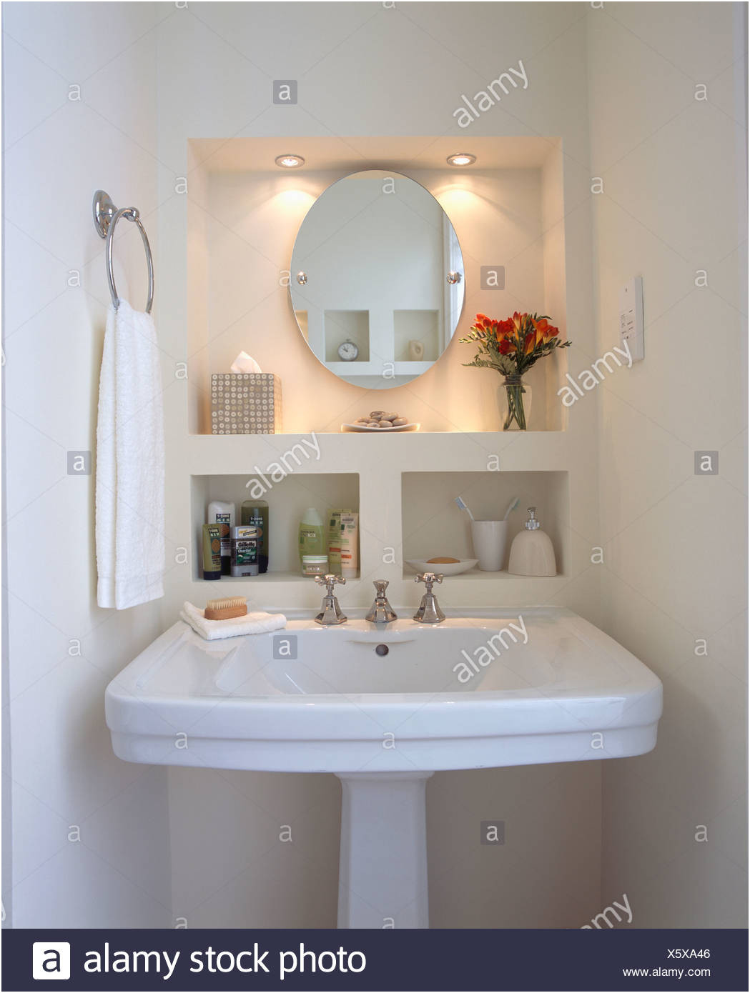 Elegant Bathroom Mirror with Lights Argos