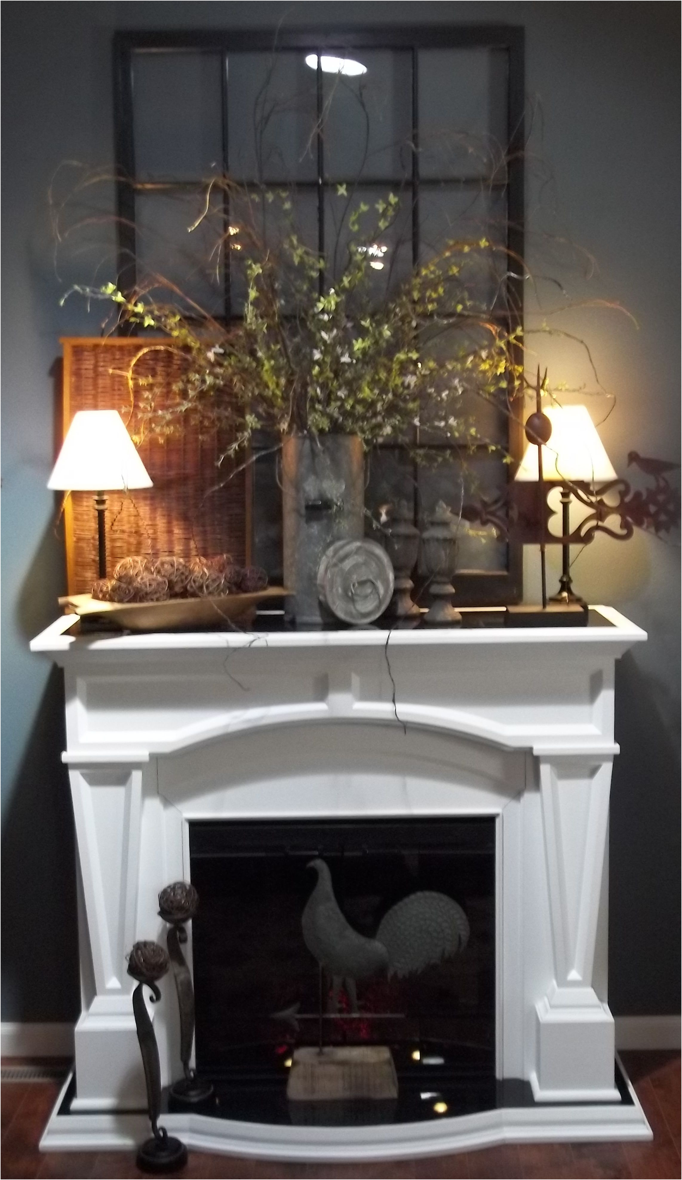 Lovely Ideas to Decorate A Fireplace