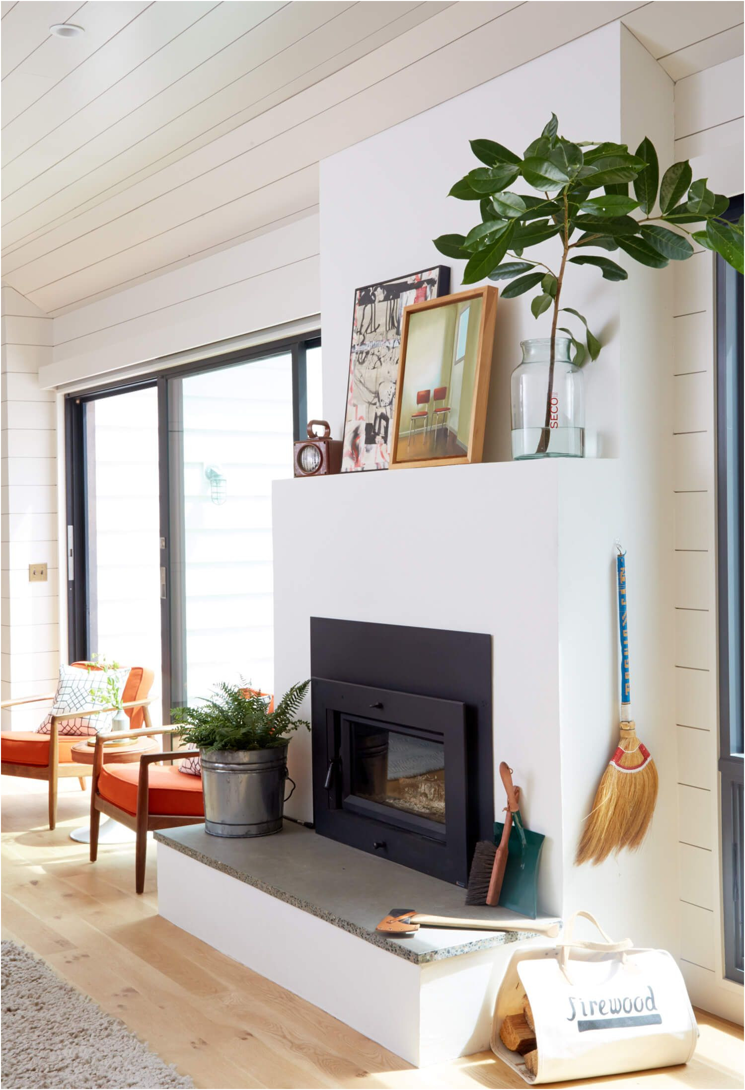 New Modern Fireplace Decorating Ideas